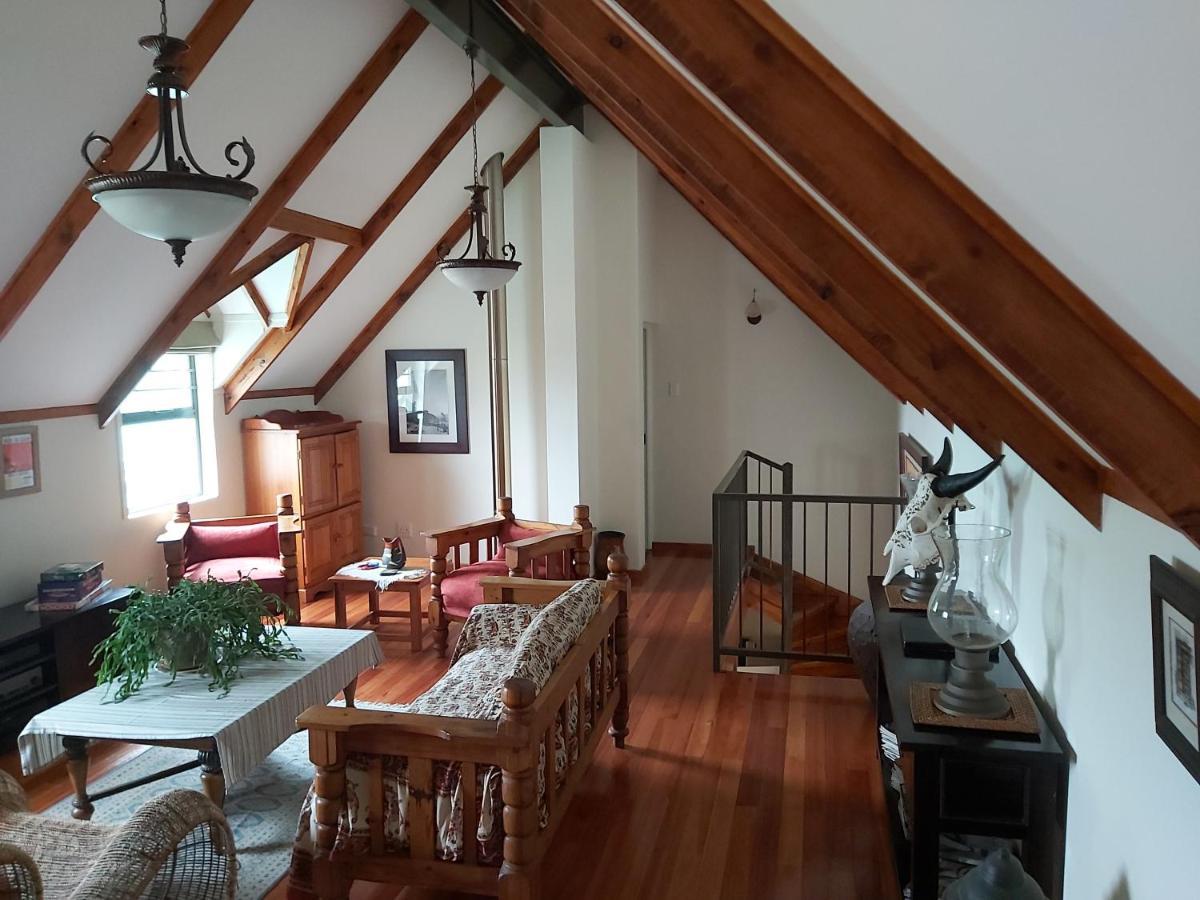 Clarens Mountain Sage Holiday House 外观 照片
