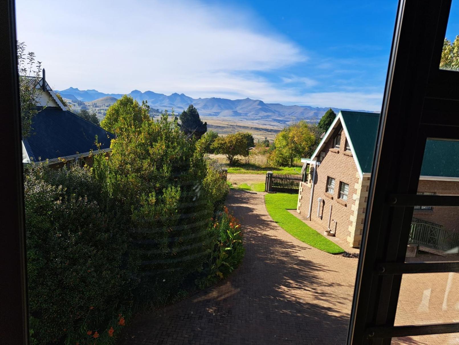 Clarens Mountain Sage Holiday House 外观 照片