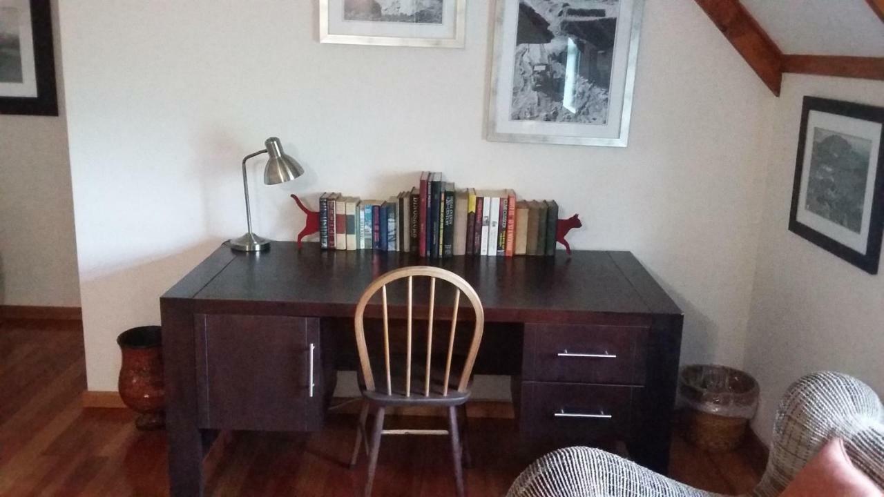 Clarens Mountain Sage Holiday House 外观 照片